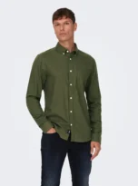 30032024110703.onlysons-camisascorteslimcuellodecamisa-verde-thumbnail-2000×2000-1.webp