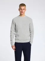 sel__4602604__front1