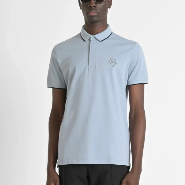 Polo Regular Parche Tigre Celeste Morato