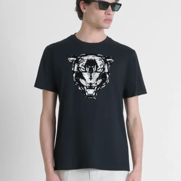 Camiseta Regular Tigre Negra Morato