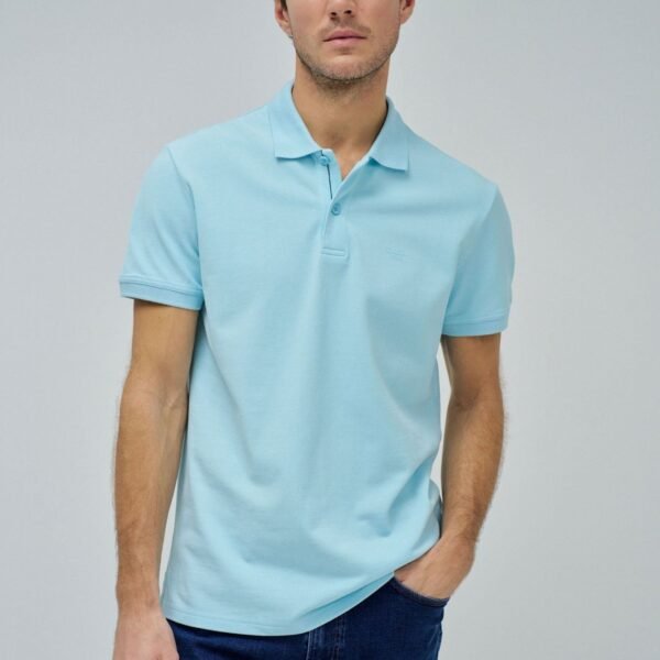 Polo Detalle Branding Celeste Salsa