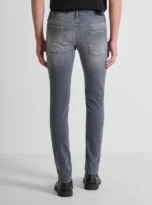 MMDT00241-FA750583-9001-1-W02101_02