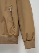 1742377623_95f386156e4ffacc8926cf7b38839c62