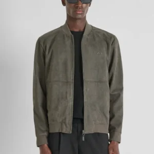 Bomber Ante Kakhi Morato