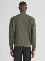 mmfl01089-fa150207-4089_03