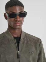 mmfl01089-fa150207-4089_04