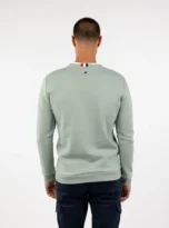 04102024130047.Sudadera_Huella_Relieve_Khaki_Suave_5_c3e70d91-4d75-4a34-b1d5-7b8030fbd8b8