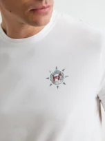 03022026135319.Camiseta_Barca_Hindica_Blanca_1
