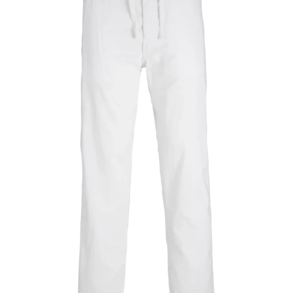 0v5MZWBEzkCko_001.webp